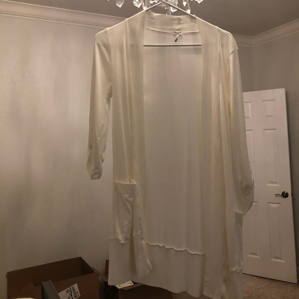 Splendid cream cardigan size medium